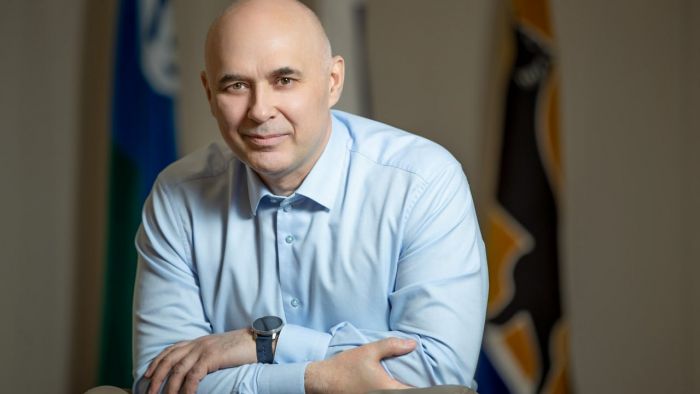​СМИ: экс-главу Сургута Андрея Филатова освободили из-под стражи