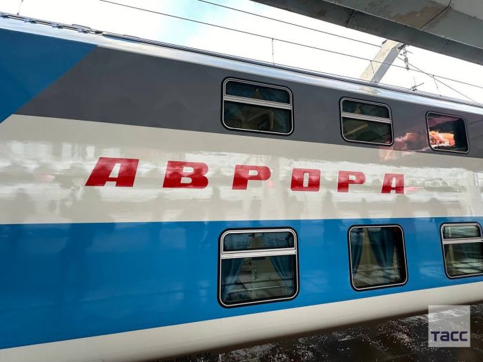 ​РЖД презентовали двухэтажный скоростной поезд «Аврора»