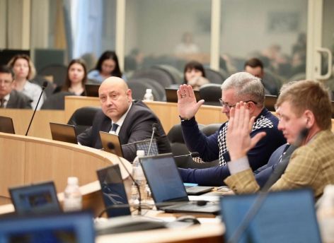 ​На торжественном заседании Думы Сургута изберут нового председателя