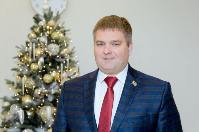 В уходящем году мы еще раз поняли, что от каждого из нас зависит будущее нашего города и нашей страны