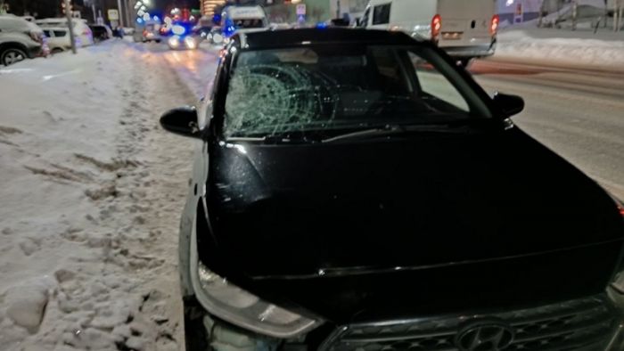 ​В Сургуте водитель иномарки сбил трех пешеходов