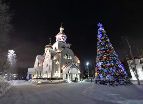 Православные верующие отмечают Рождество