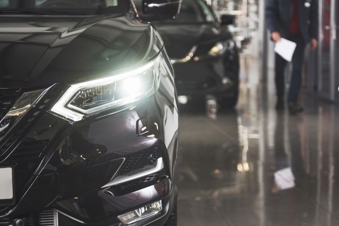 ​Кризис на колесах: автопродажи в России могут обвалиться на 20%