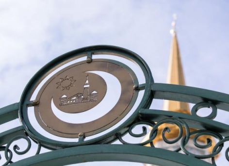 В мечети Сургута устроили рейд по мигрантам