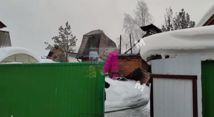 Два подростка погибли при пожаре в кооперативе «Чернореченский» в Сургуте