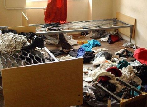 ​В России предложили ужесточить наказание за антисанитарию в квартирах