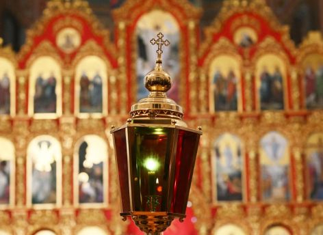 ​РПЦ: если сделать россиянам выходной после Пасхи и Троицы, они поедут на шашлыки с водочкой