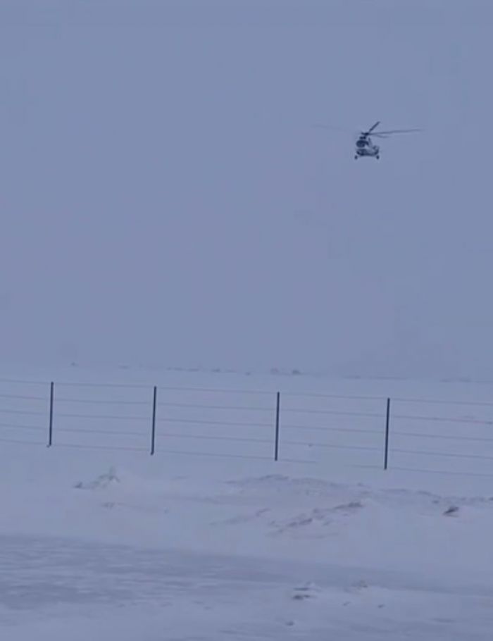 ​На Ямале вертолет Ми-8 экстренно сел после отказа двигателя