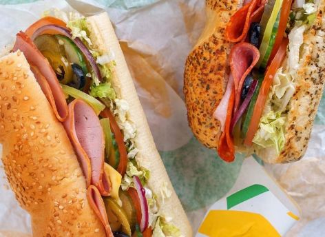 ​SUBWAY снова в России: сеть начала выдавать франшизы бизнесменам