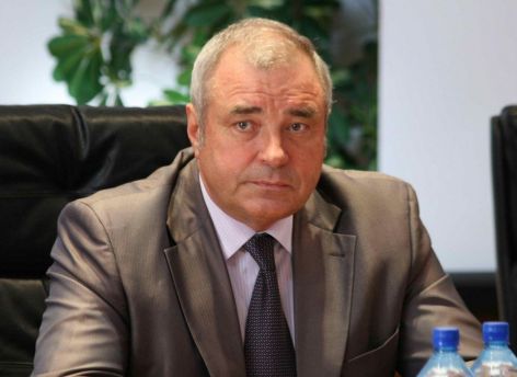 ​«Душа - Богу, Сердце - женщине, Долг - Отечеству, Честь - никому»