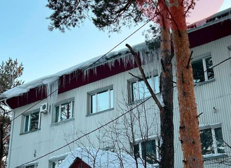 ​Снег и наледь на крыше? В Москве это обойдется в полмиллиона, в Югре − максимум 50 тысяч