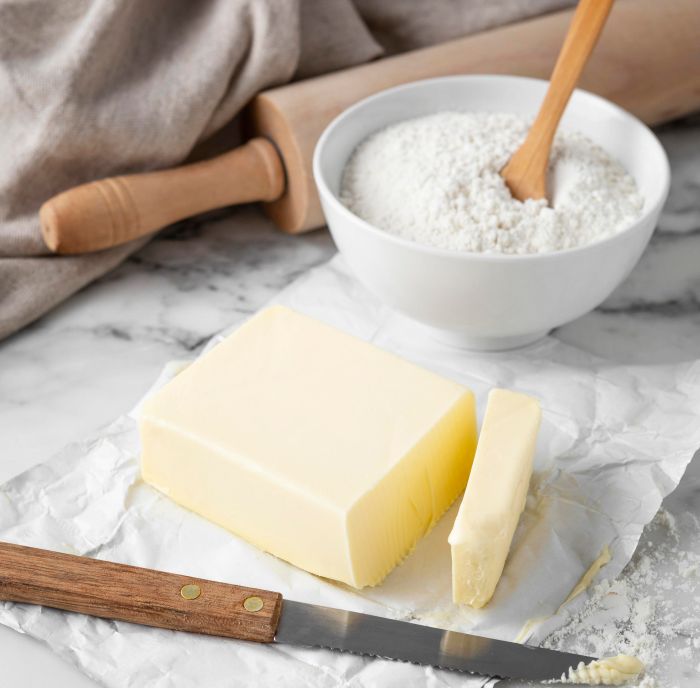 В крупнейших магазинах России выявили поддельную молочную продукцию
