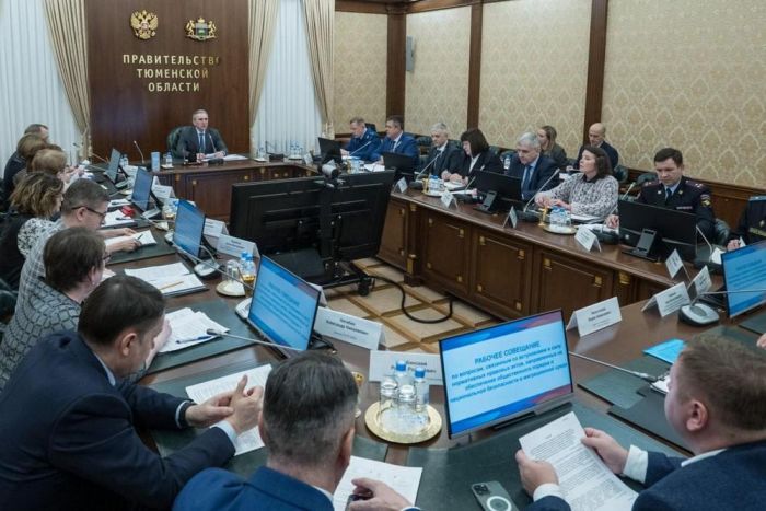 ​В Тюменской области увеличена стоимость трудового патента для иностранцев