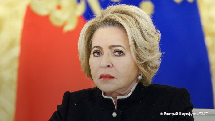 ​Валентина Матвиенко: «Надо совершенствовать ЕГЭ, чтобы он не превращался в угадайку»
