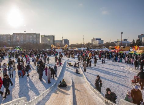 ​Завтра в Сургуте почти на восемь часов перекроют дорогу