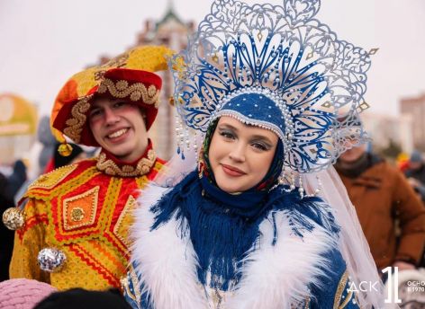 Сургут встретил весну: как прошли народные гуляния в ЖК «Крылов» и центре города
