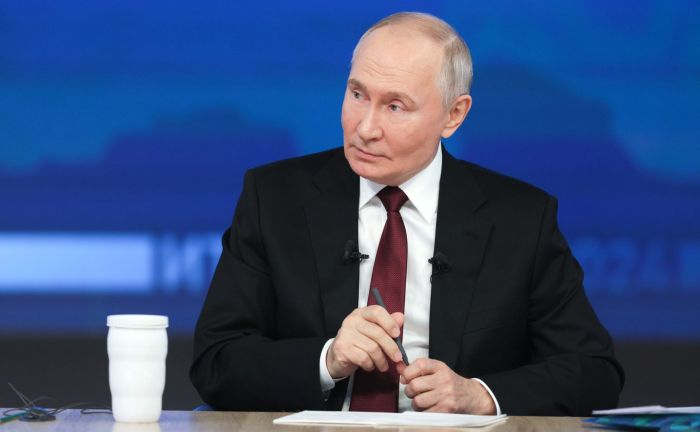 ​Владимир Путин: интернет-мошенничество в РФ приобрело недопустимые размеры