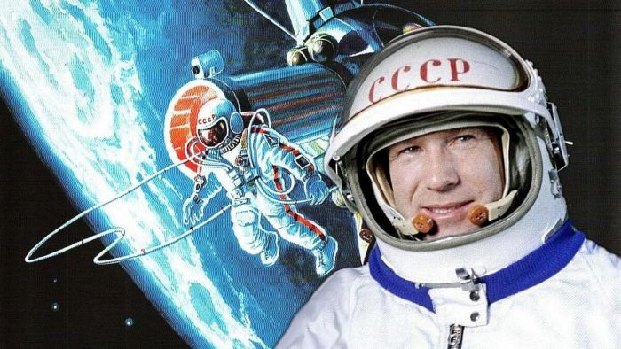 ​18 марта – День первого в истории выхода человека в открытый космос