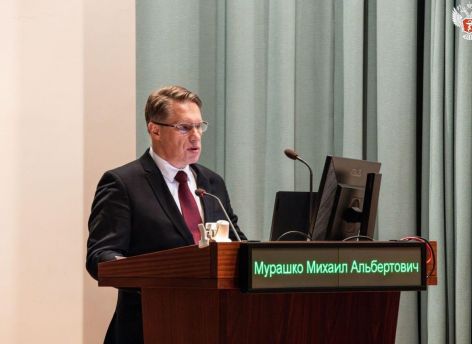 ​Глава Минздрава РФ поддержал идею повысить возраст молодежи до 40 лет