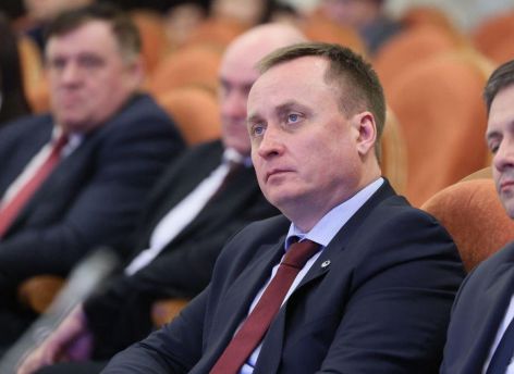Облико морале, товарищи! Глава Сургута утвердил кодекс, перечисляющий основания для ограничения карьеры чиновников