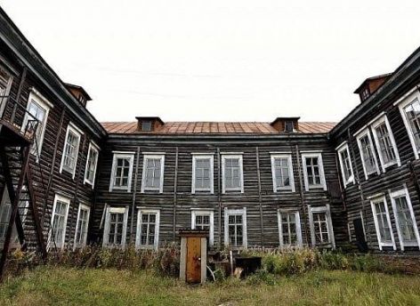 Не осквернить память предшественников