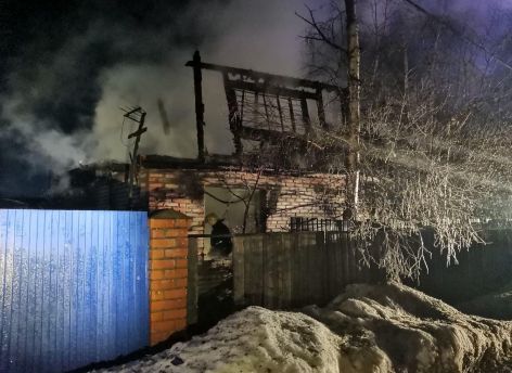 ​Трагедия в «Чистых прудах»: в Сургуте при пожаре умерла женщина