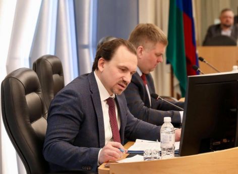 ​В 30 микрорайоне Сургута пообещали построить школы, детсады и сквер, но сроки не назвали