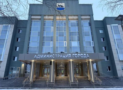 «Спасибо за служение людям»: сургутян поздравили с Днем местного самоуправления