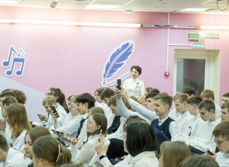 ​Тюменские школьники заглянули в будущее: «Урок Цифры» раскрыл тайны квантовых технологий