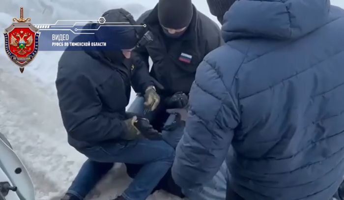 ФСБ задержала жителя ХМАО за подготовку теракта на железной дороге