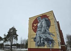 ​Когалым стал ярче: в городе появился масштабный арт-объект ко Дню Победы