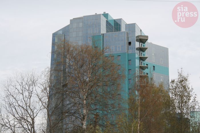 Власти Сургута передали недостроенную «газпромовскую свечку» правительству ХМАО