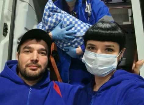 Врачи из Нижневартовска приняли роды в машине скорой помощи