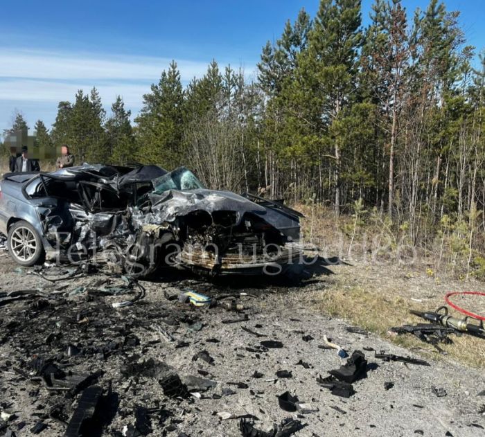 ​На трассе Сургут ‒ Когалым разбились два автомобиля, погиб пассажир