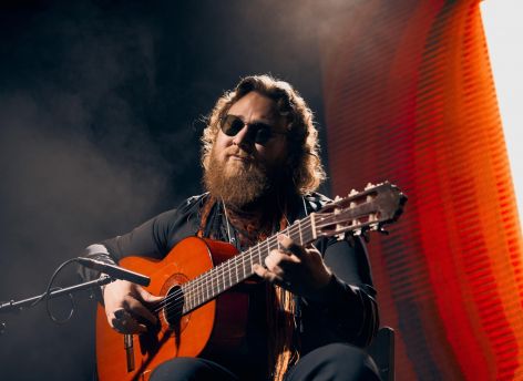 ​Огонь, ритм, гитара: Flamencura Project Trio выступил в «Невесомости» // ВИДЕОФАКТ
