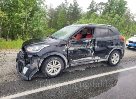 Женщина спровоцировала ДТП на трассе под Сургутом