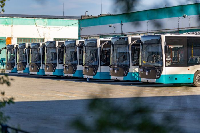 ​В Сургуте обновляют автопарк: в июле выйдут на линию 18 новых автобусов