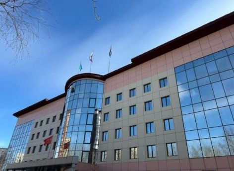 ​В Сургуте главе депимущества и экс-вице-мэру предъявили обвинения и поместили в СИЗО