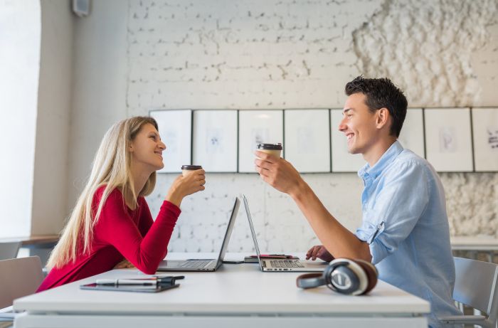 ​Сургутяне чаще всего влюбляются на работе
