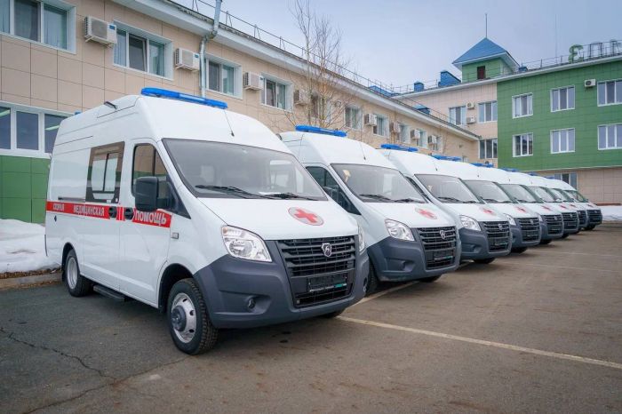 Диспетчер из Сургута помогла реанимировать подростка по телефону