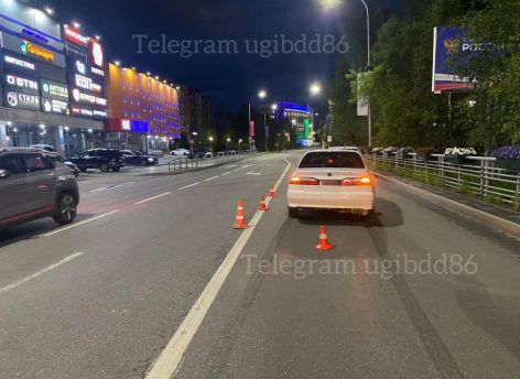В Ханты-Мансийске молодой водитель сбил пенсионерку, переходившую дорогу