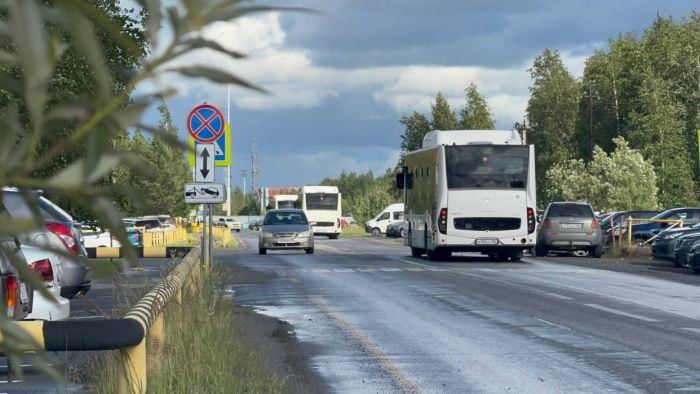 ​«Мы обновились наполовину»: новая партия автобусов вышла на маршруты Сургута