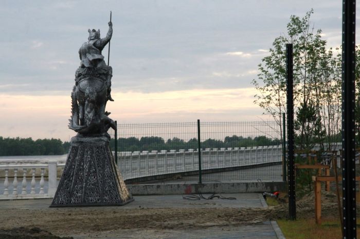 ​Благоустройство территории в ЖК «Георгиевском» в Сургуте завершат в 2026 году