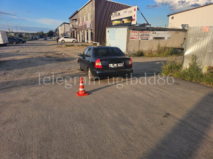 ​В Сургутском районе водитель иномарки насмерть сбил пешехода