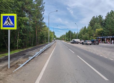 ​В Сургуте отремонтировали тротуар к Чернореченскому кладбищу