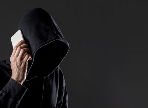 ​Сургутянам напомнили, как защитить свои деньги от телефонных аферистов