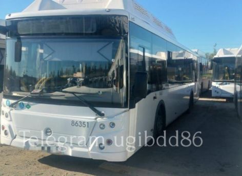 Водитель автобуса устроил ДТП в Нижневартовске − пострадала пассажирка
