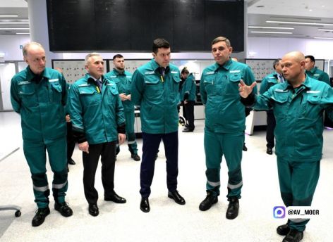 ​Александр Моор и Антон Алиханов оценили инновационные производства в Тобольске