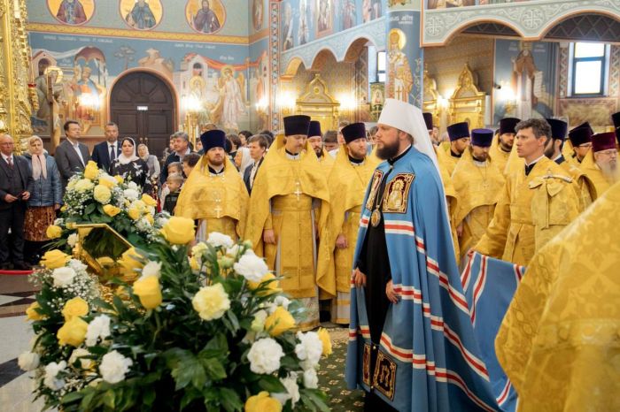 Поклониться мощам святителя Тихона в Сургуте пришли 2,5 тысячи горожан