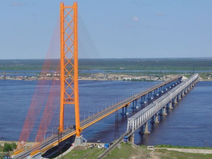 На первом мосту через Обь в Сургуте тестируют разные типы краски, чтобы предотвращать коррозию